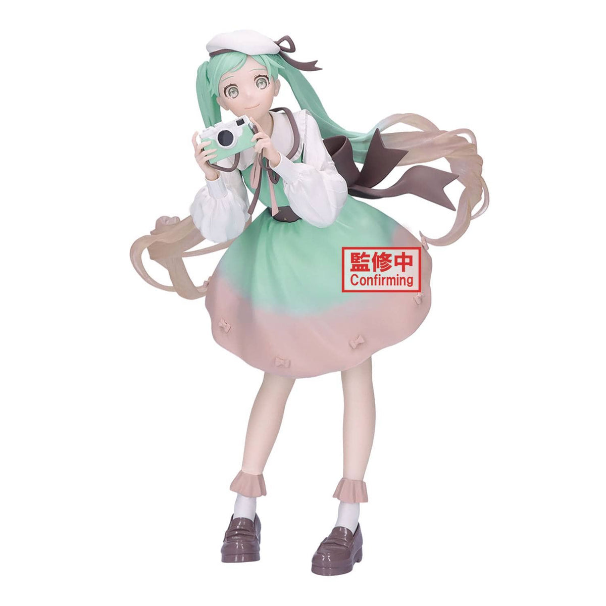 Banpresto: Hatsune Miku - Holiday Memories, Camera