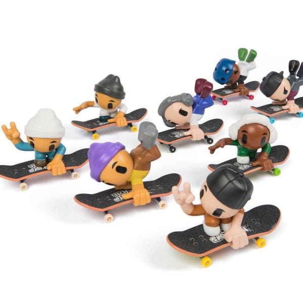Tech Deck: Sk8 Crew - 2-Pack Fingerboards with Assistive Figures (Assorted)