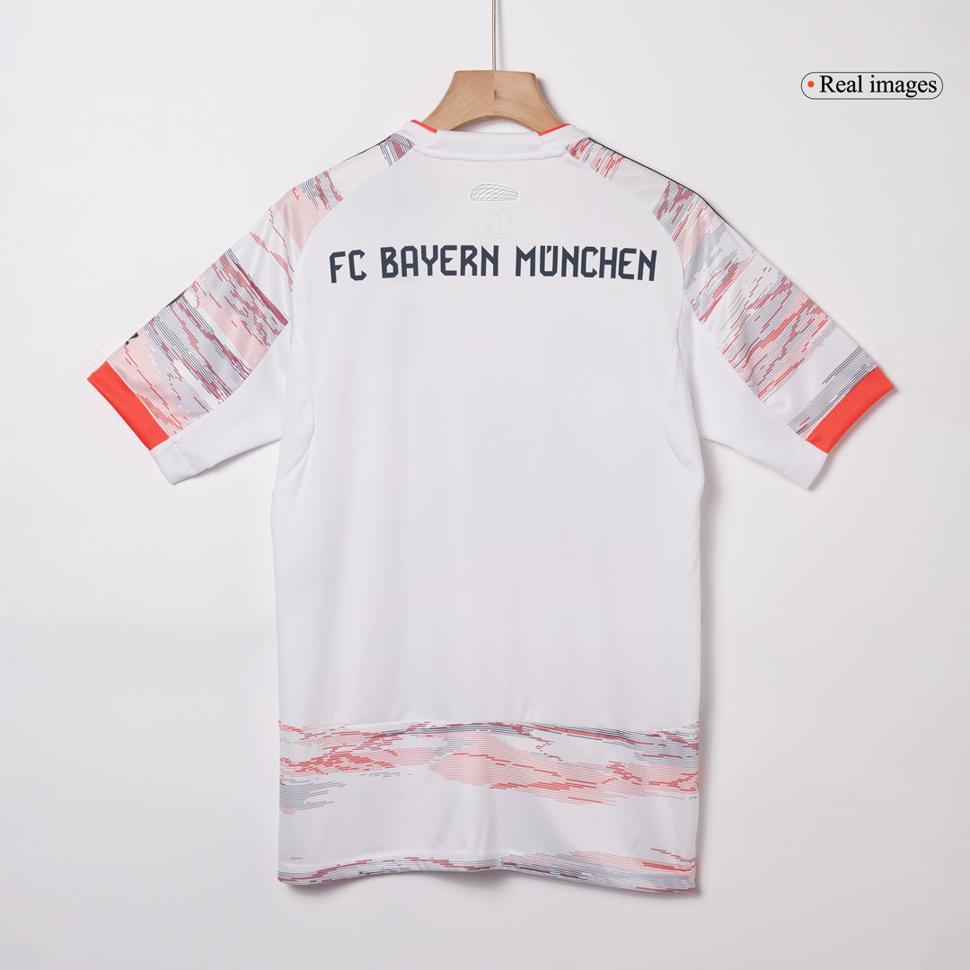 Men's Bayern Munich Away Full Kit 2025/26