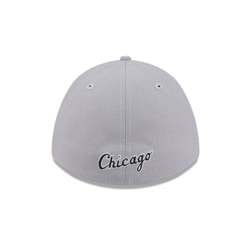 New Era Chicago White Sox 39THIRTY M-Crown Stretch Fit Hat-Gray