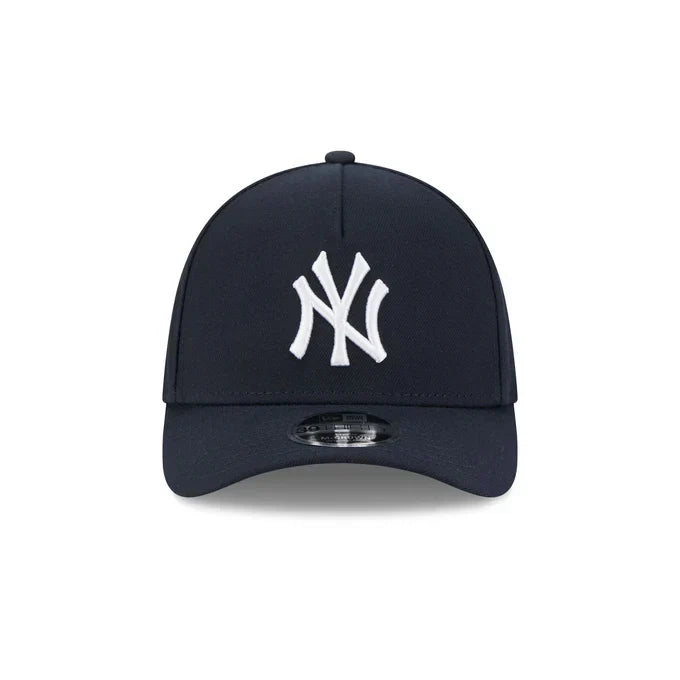 New Era New York Yankees Poly 39THIRTY M-Crown A-Frame Stretch Fit Hat