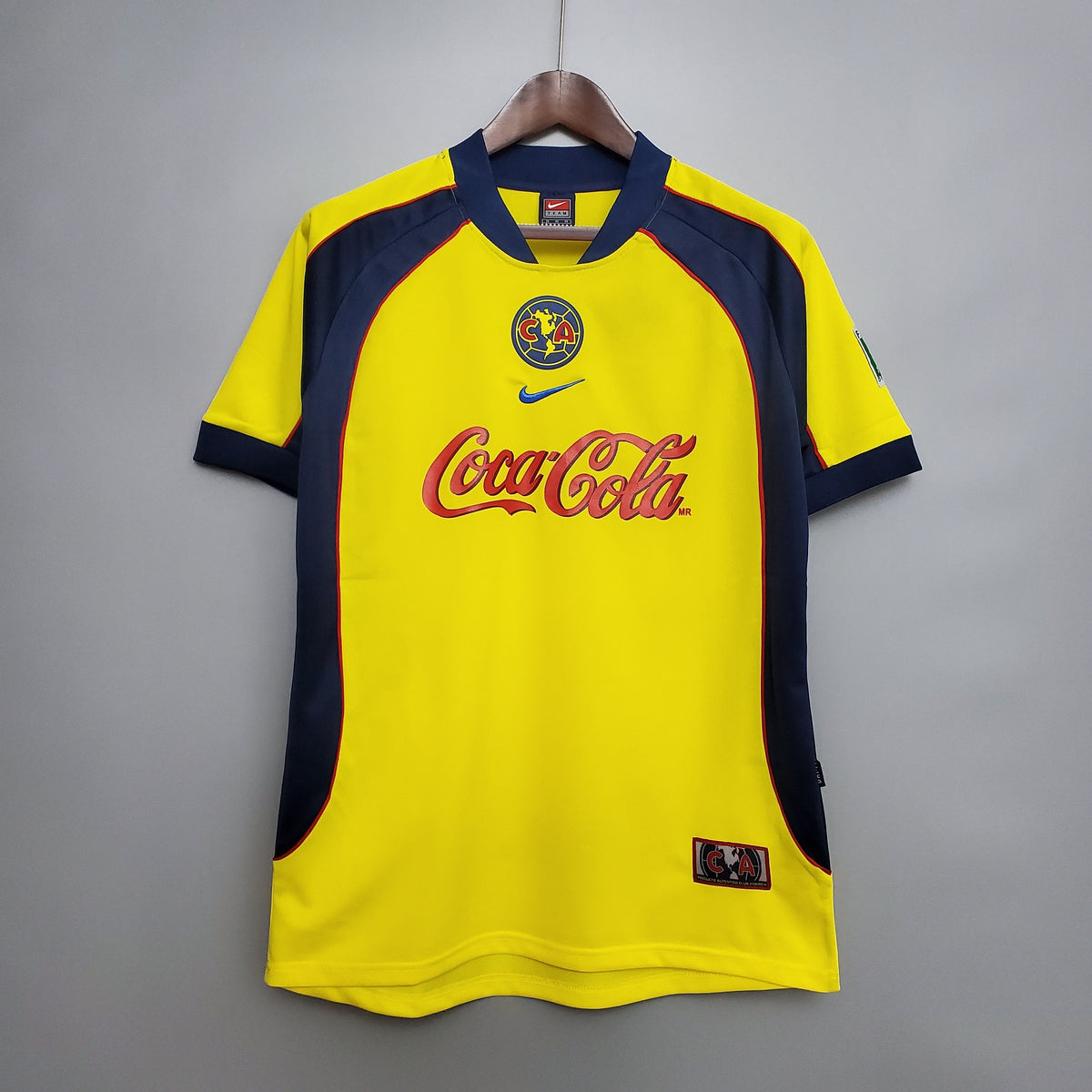 Retro Club America Jersey 2001-02 Home Yellow Football Kit Soccer Jersey