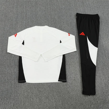 Liverpool Training Tracksuits 25/26 Football Kit Player Version