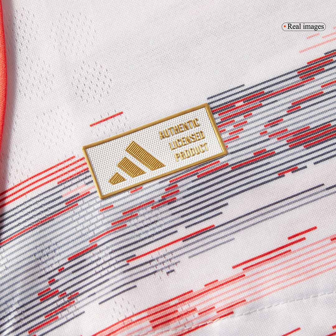 MÜLLER #25 Mens Bayern Munich Away Jersey 2025/26 - Player Version (Slim Fit)