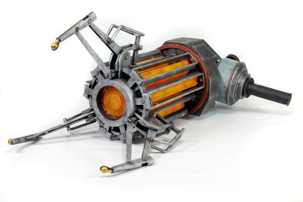 Half-Life 2 Full Size Scale Prop Replica - Zero-Point Energy Field Manipulator