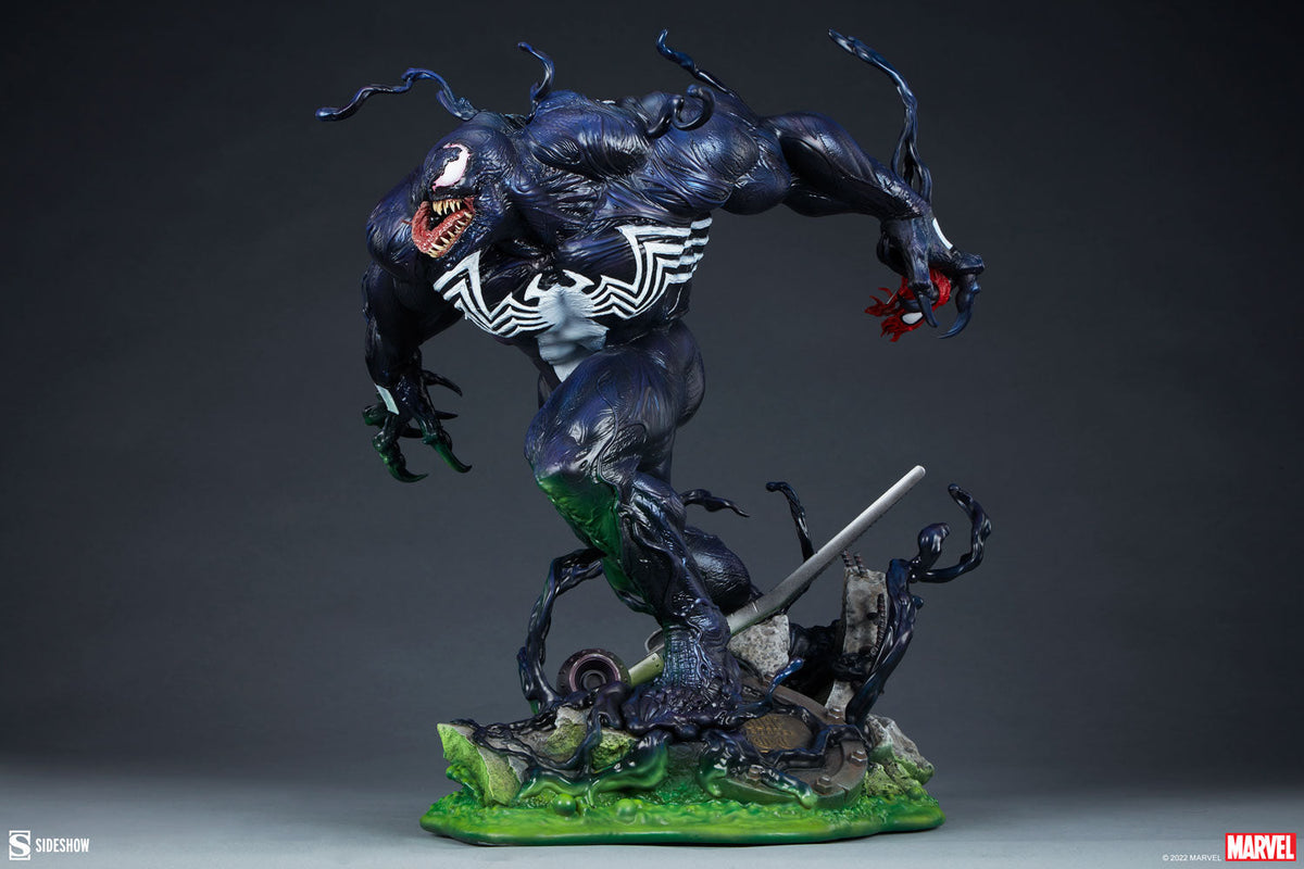 Marvel Collectible Venom 23 Inch Statue Figure Premium Format - Venom Sideshow 300796 (Broken Hand Glued Back Please Read Description)