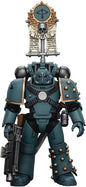 Warhammer 40000  5 Inch Action Figure 1/18 Scale  - Sons of Horus MKIV Tactical Squad Legionary with Legion Vexilla